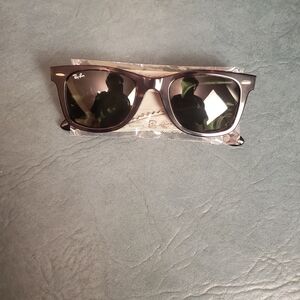 Ray-Ban Black Sunglasses